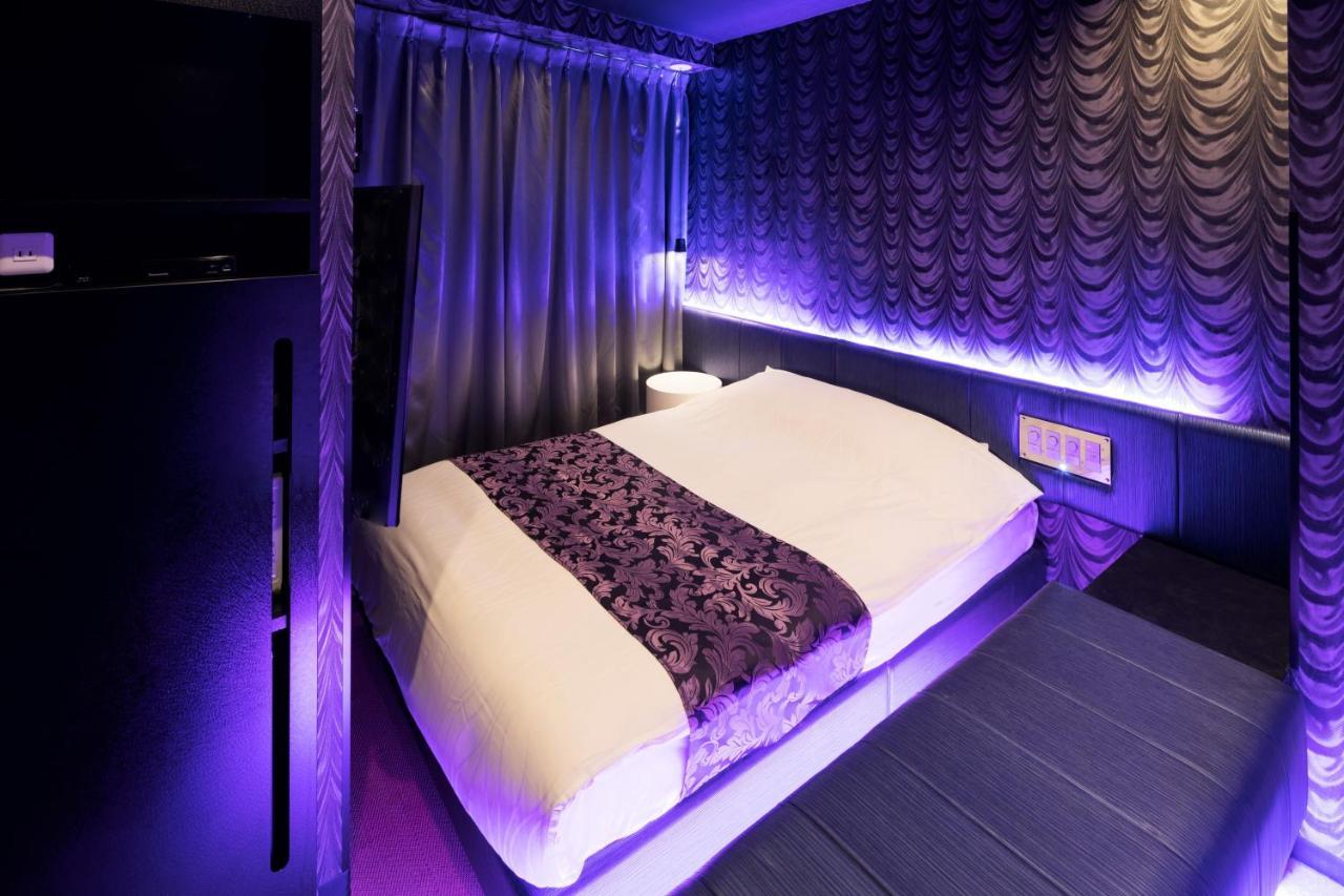 Hotel The Hotel Shinjuku (Adults Only) Tokio Zewnętrze zdjęcie