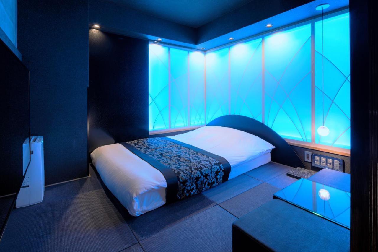 Hotel The Hotel Shinjuku (Adults Only) Tokio Zewnętrze zdjęcie