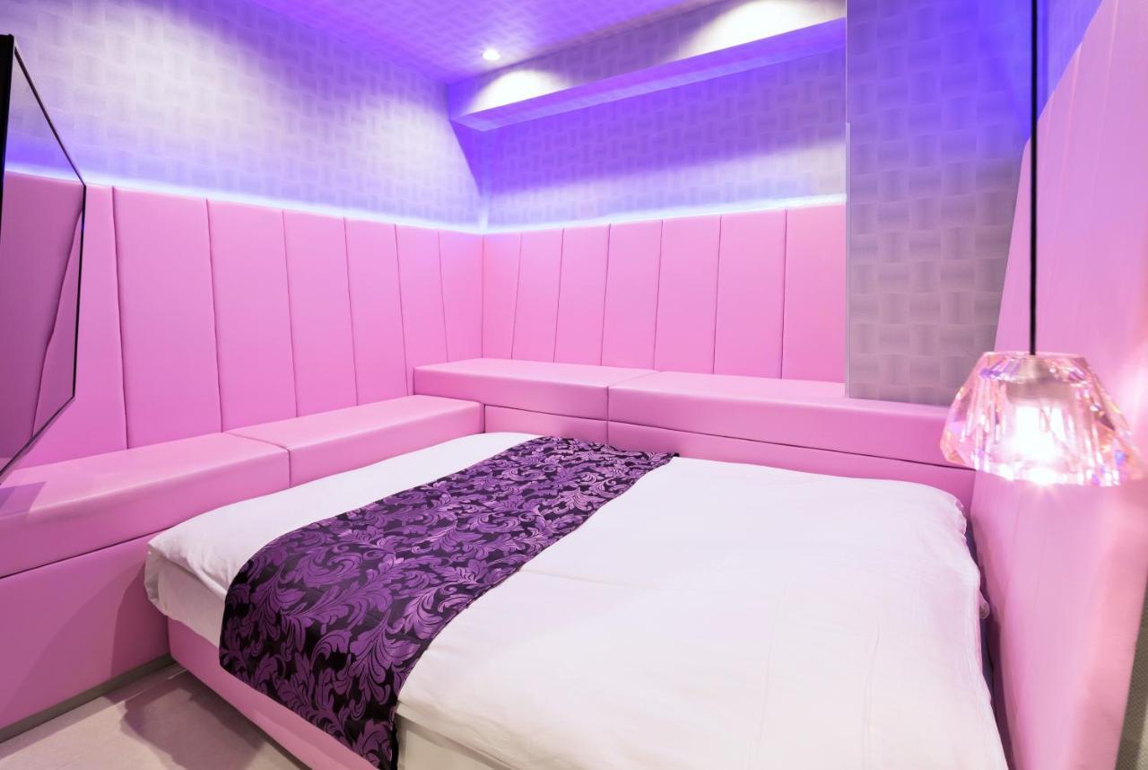 Hotel The Hotel Shinjuku (Adults Only) Tokio Zewnętrze zdjęcie