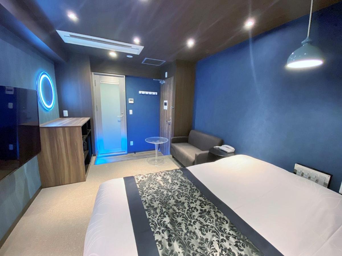 Hotel The Hotel Shinjuku (Adults Only) Tokio Zewnętrze zdjęcie