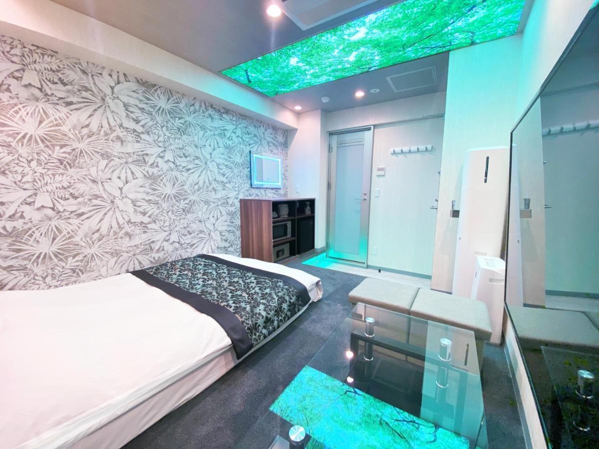 Hotel The Hotel Shinjuku (Adults Only) Tokio Zewnętrze zdjęcie